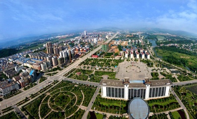 湖南永州一個(gè)縣,和邵陽市相鄰, 擁有舜皇山景區(qū)